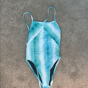 CORY JOLYN ONESIE TIEBACK